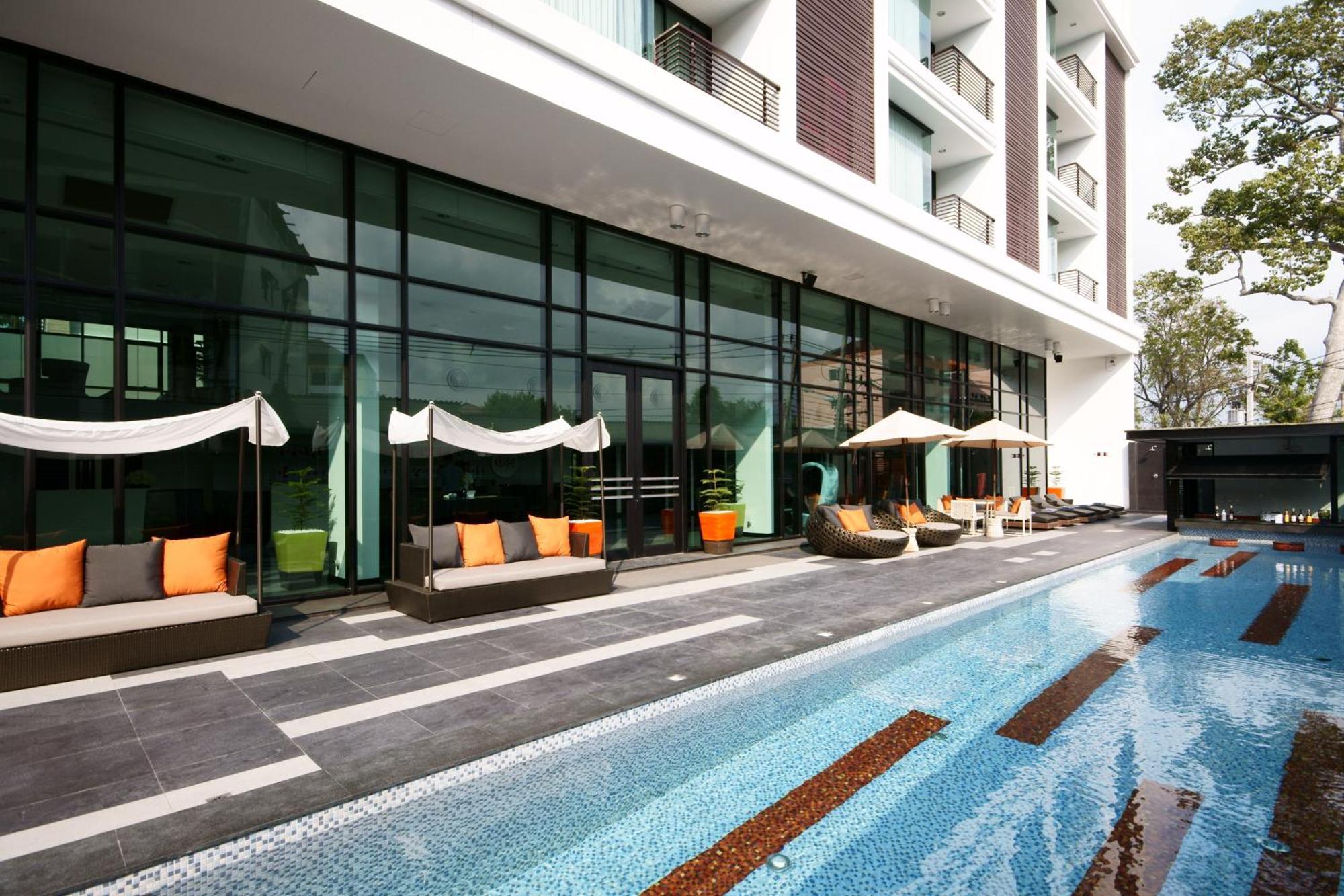 Tsix5 Hotel Pattaya Exterior photo